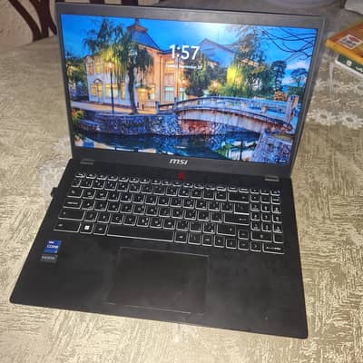 MSI MODERN 15H | CORE I7 GEN13H | 8GB | 4GB UHD GRAPHICS CARD