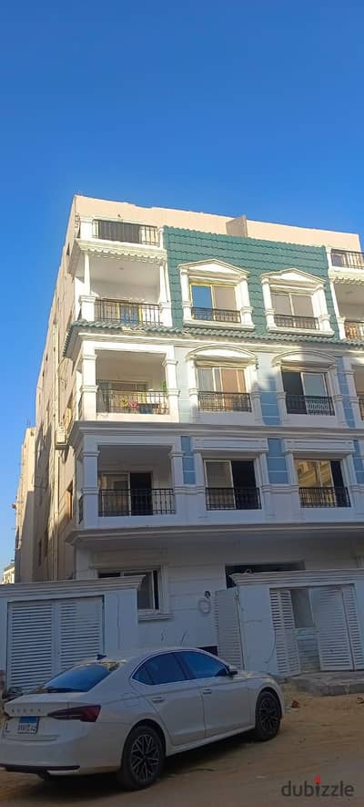 Apartment for sale on the fourth floor in Al-Andalus, Buildings 2, area 200m