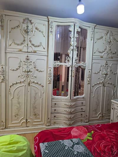 غرفه نوم للبيع بحاله جيده