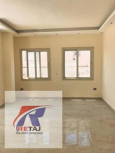 Unfurnished Apartment for Rent – ​​Next to the American University (AUC), Fifth Settlement – ​​200 sqm – Super Lux Finish