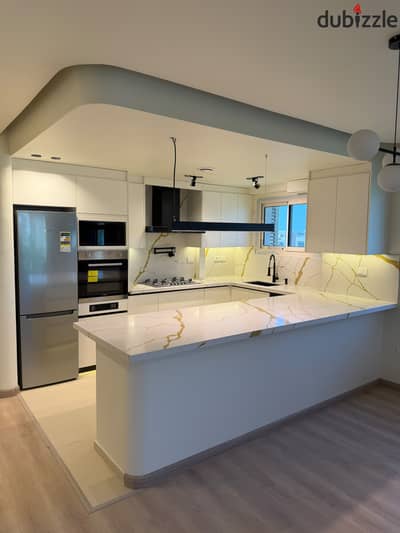 Apartment for rent semi-furnished in Taj City