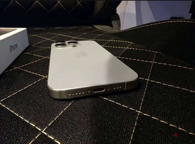 iPhone 15 Pro 1