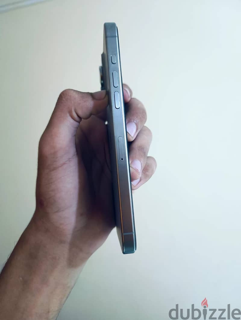 Apple - iPhone 15 Pro Max 3