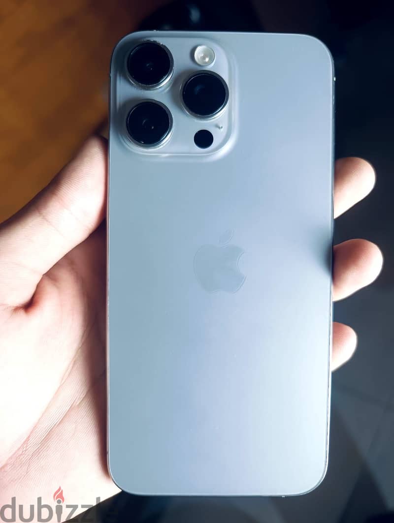 Apple - iPhone 15 Pro Max 7