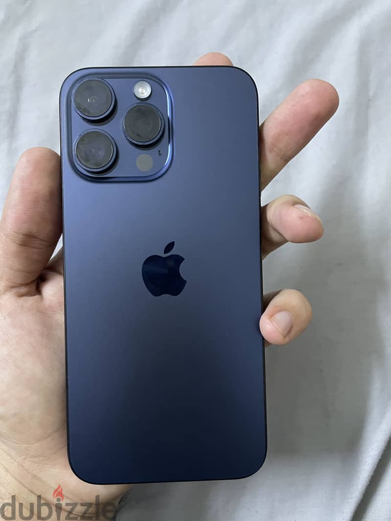Apple - iPhone 15 Pro Max 2
