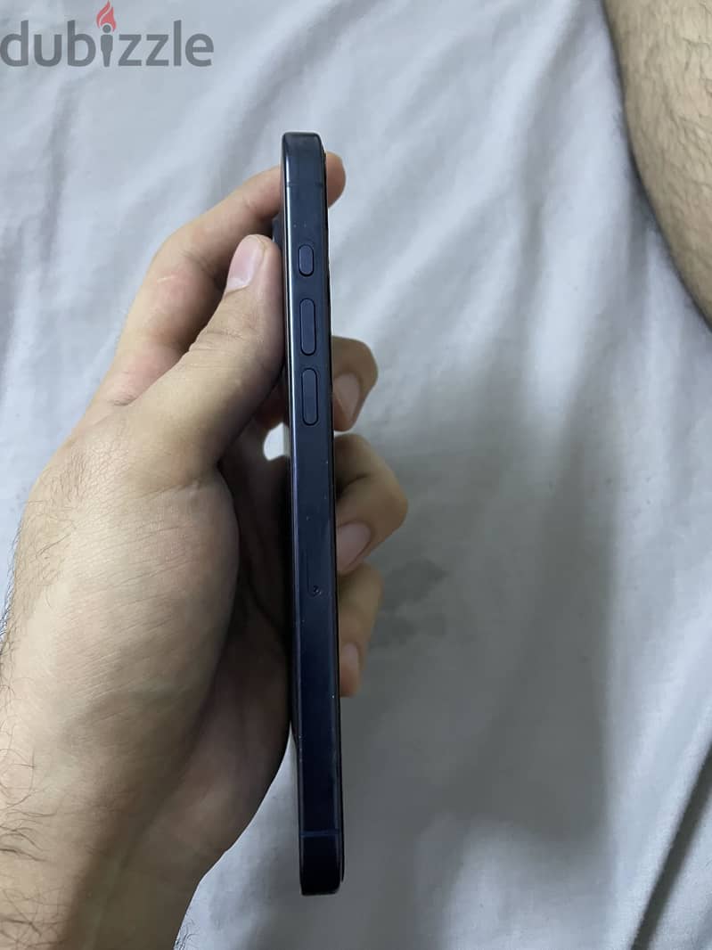 Apple - iPhone 15 Pro Max 3