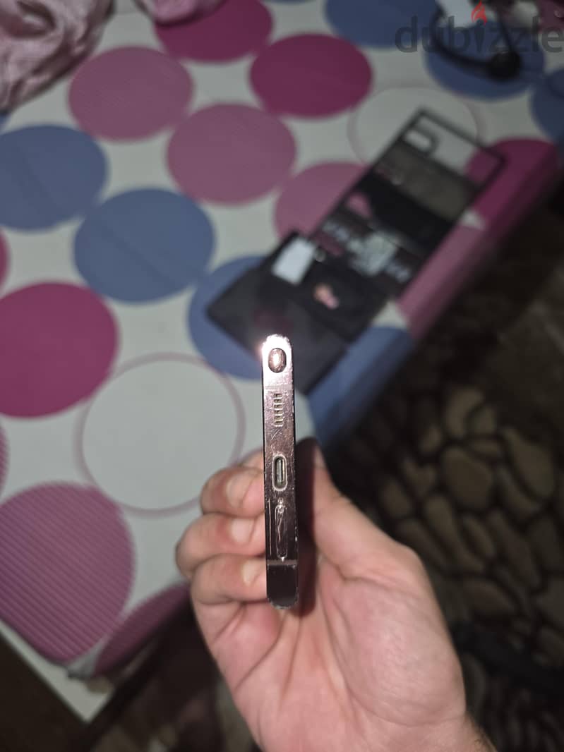 Samsung S22 Ultra 12 Ram 2