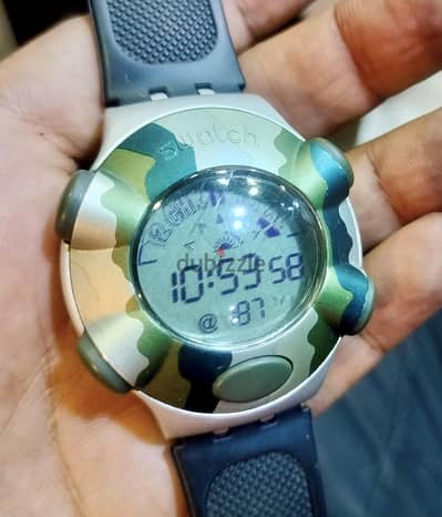 ساعه سواتش سويسرى اورجينال قيمه للغايه وارد امريكا تعمل بكفاءة عالية