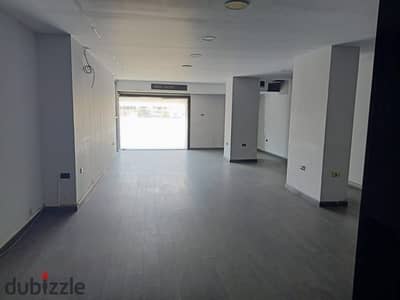 A special opportunity to rent an administrative office with an area of 330 m² in a strategic location on Abbas Al-Akkad Street - Nasr City