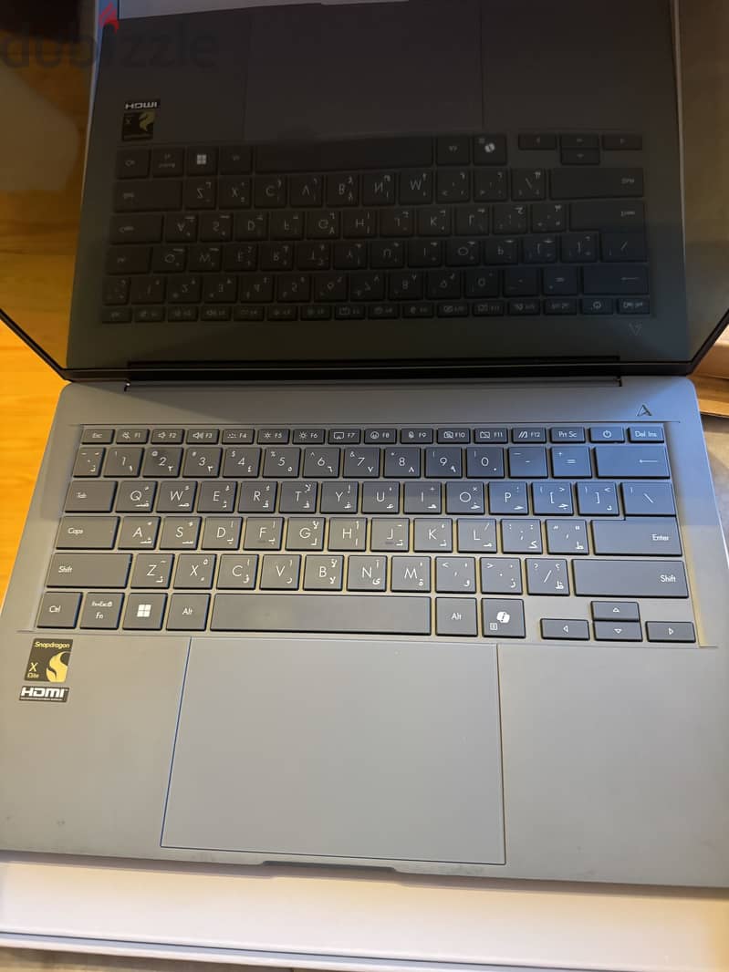 Asus Zenbook A14 Snapdragon X Elite 2