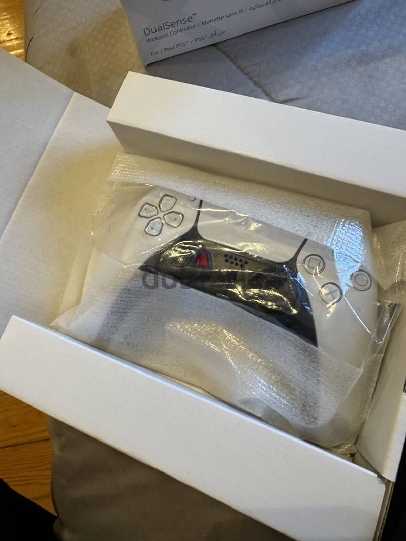 PlayStation 5 Controller 1