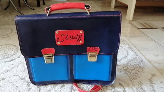 شنطة زمااان للاطفال  والكبار، جديدة تماما