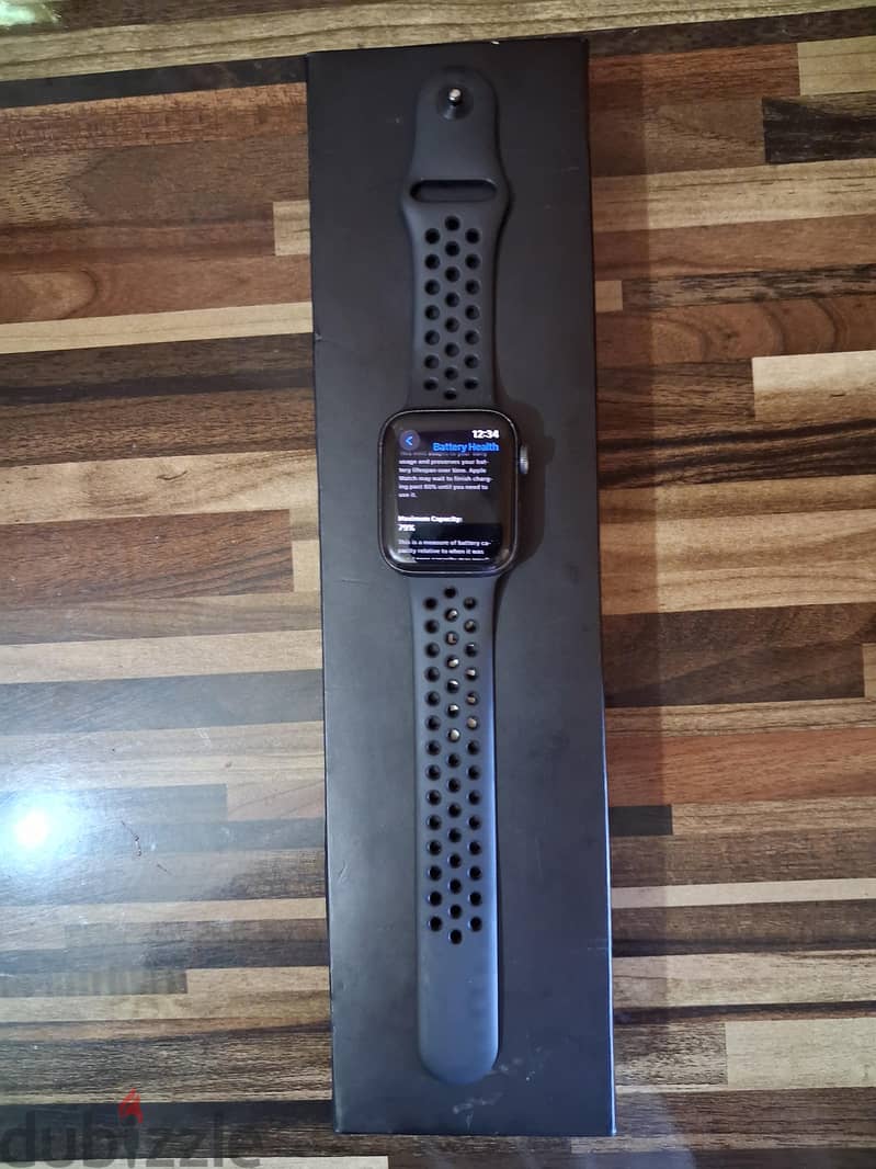 Apple Watch se nike series 1 1