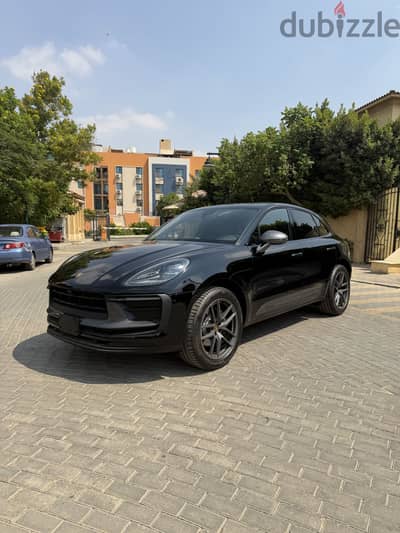 2026 Porsche Macan T 2026
