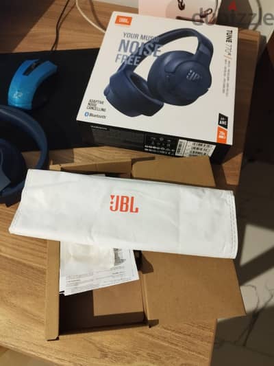 JBL tune 770 NC