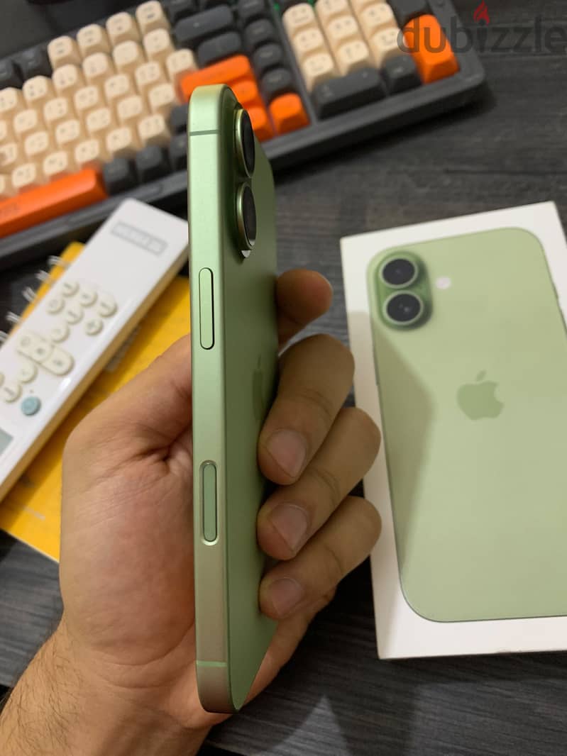 Apple - iPhone 17 1