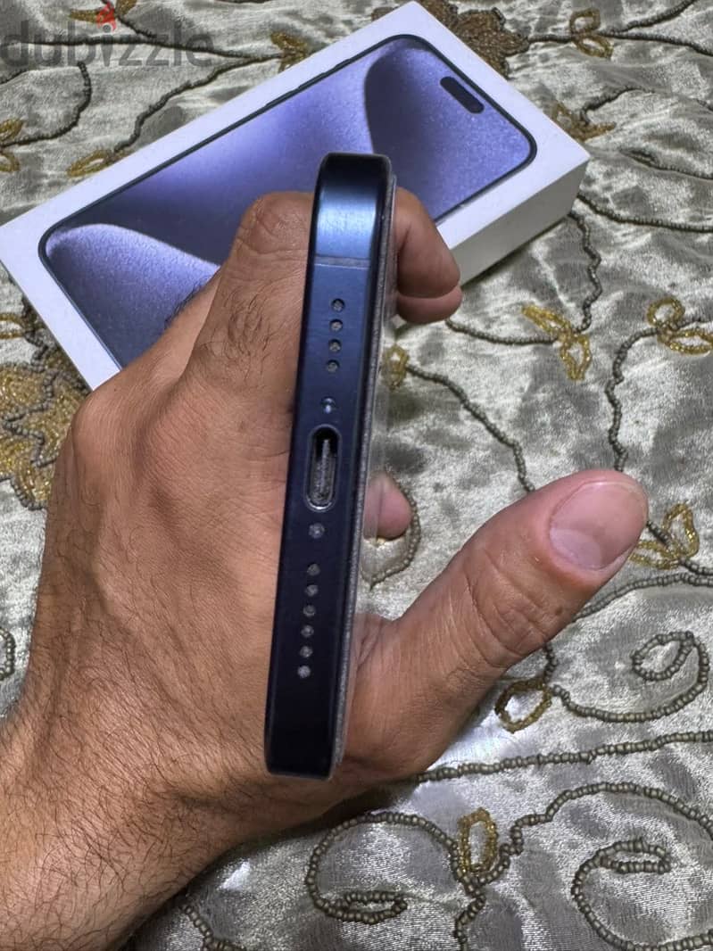 Apple - iPhone 15 Pro Max 5