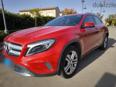 Mercedes-Benz GLA 200 2015