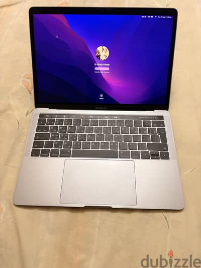 Apple MacBook Pro 13 inch Touch ID Touch Bar ( No Scratch ) Like New