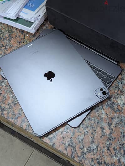 ايباد برو ام ٤ ١٣ بوصة iPad pro M4 13 inch