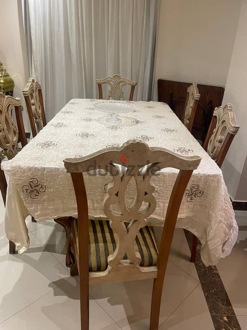 Dinning room 5