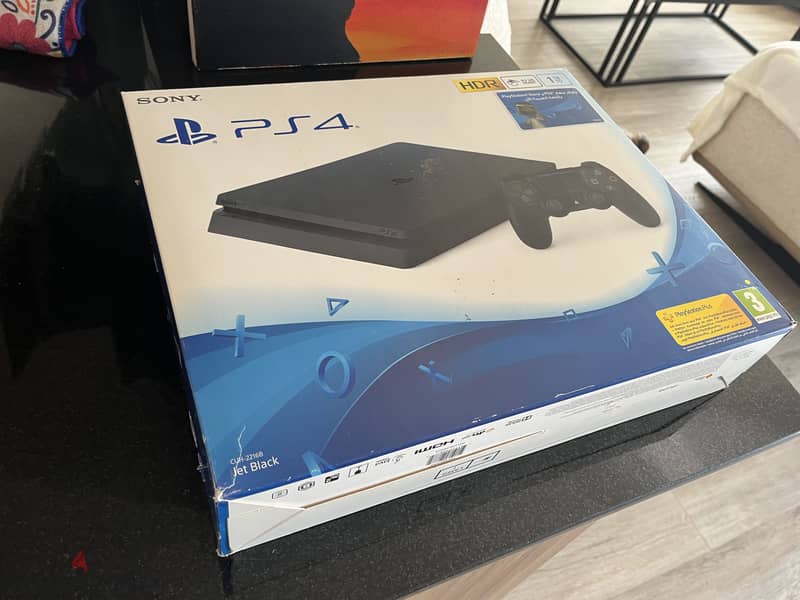 Play Station 4 1