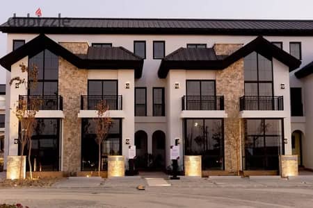 Delivery 1/2027  Semi finished  The marq gardens   Town house corner for sale