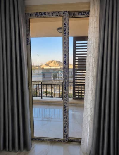 For rent in Taj City, near Cairo International Airport and the Suez Road, in a prime strategic location.