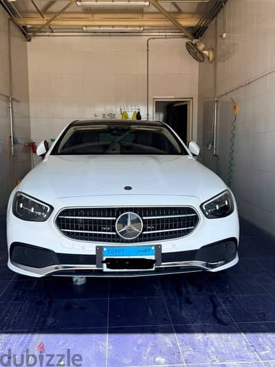 Mercedes-Benz E200 2022 Avantgarde