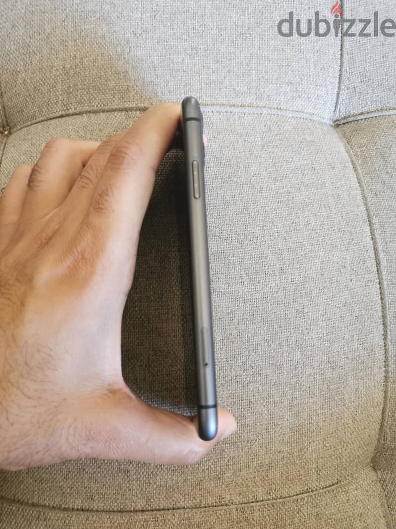 Apple - iPhone 11 3