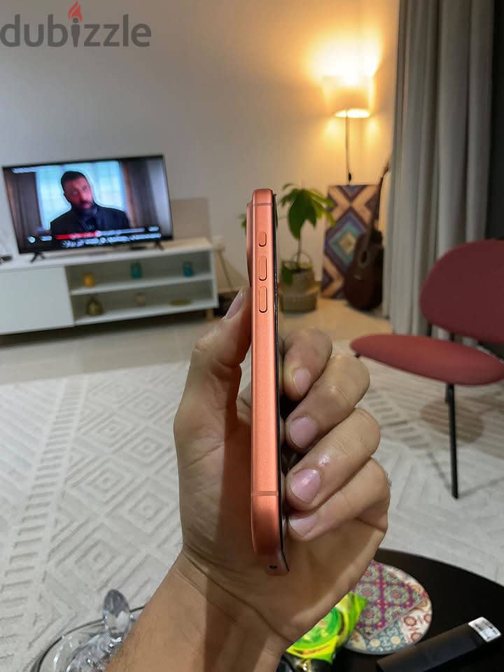 Apple - iPhone 17 Pro 4