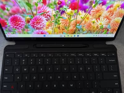 Microsoft Surface Pro 8 windows laptop tablet | i7 | 16GB / 512GB