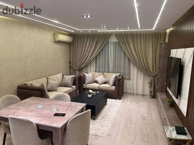 A furnished serviced apartment for rent in Al Rehab City (Greater Cairo, First Settlement, Al Rehab 2). It is close to all amenities and restaurants yet situated in a quiet area with a wonderful view of the gardens.