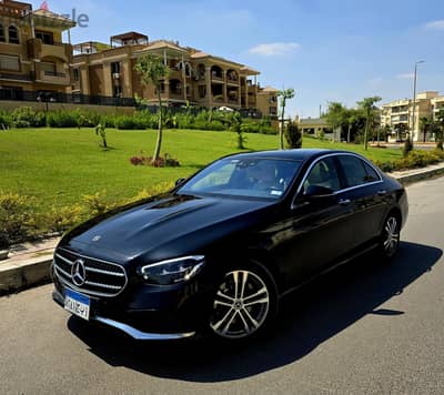 Mercedes-Benz E200 2021