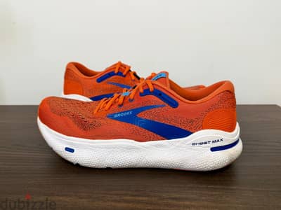 Brooks original size 45 used like new