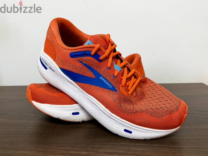 Brooks original size 45 used like new 2