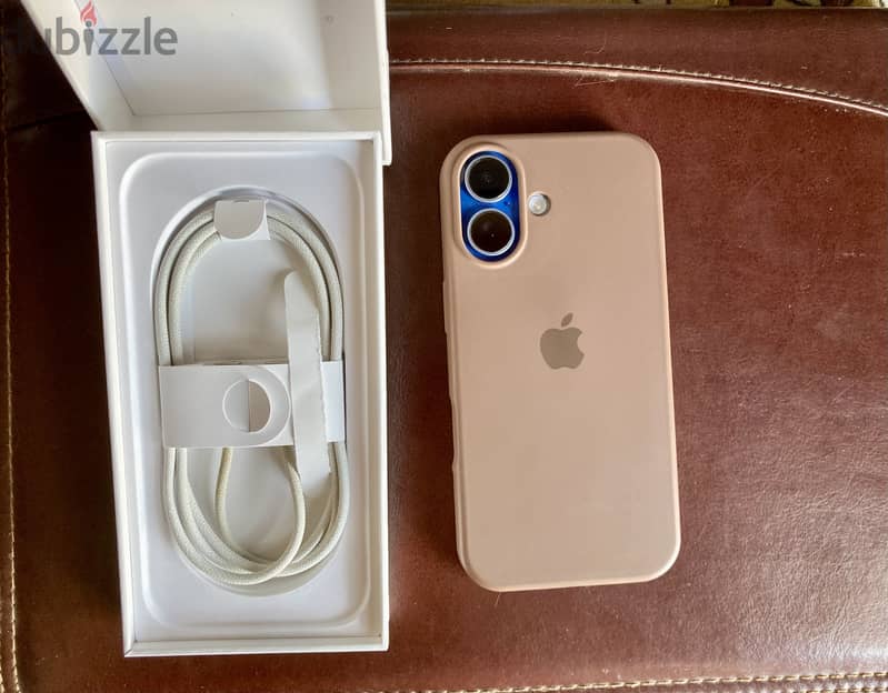 Apple - iPhone 17 2