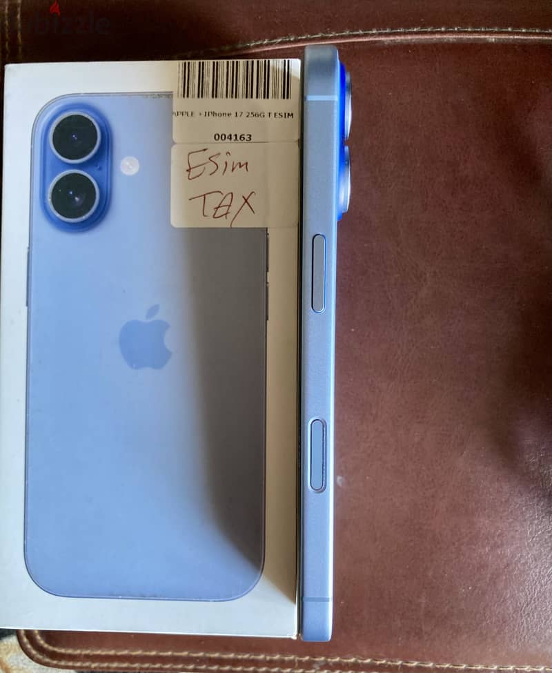 Apple - iPhone 17 3