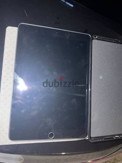 iPad 9th generation, used 10 times only, with box and leather cover