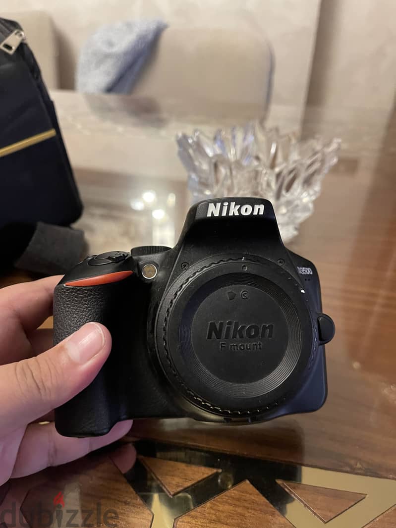 Nikon D3500 + 18-55 Lens 5