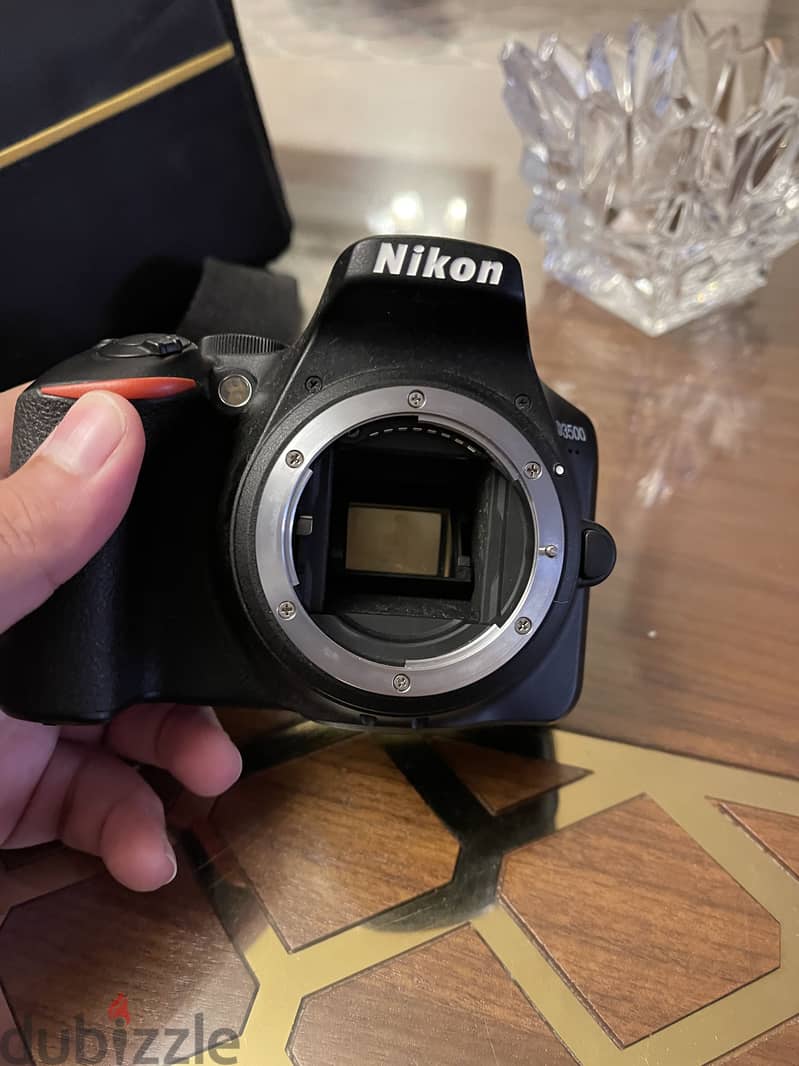 Nikon D3500 + 18-55 Lens 7