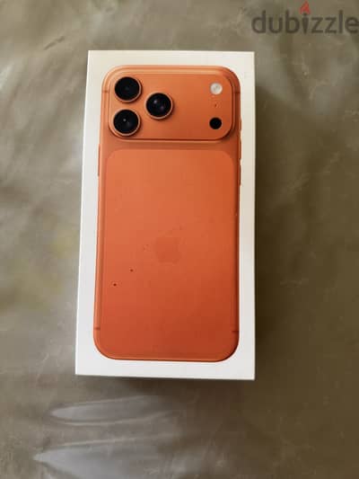 iphone 17 promax like new  ايفون  ١٧ بروماكس كالجديد