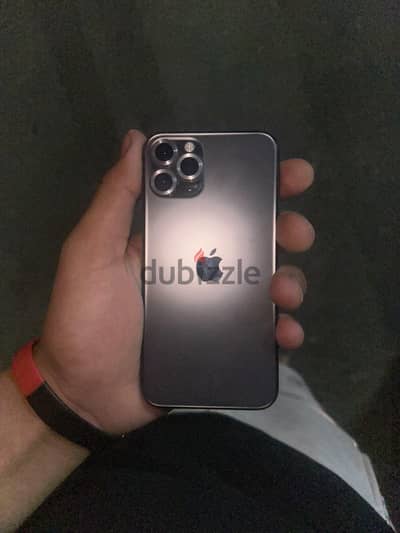 آبل - آيفون 11 برو
