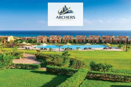 شاليه علي البحر 3غرف تشطيب خاص اعلي مصطبة Full Seaview لافيتسا العين السخنه بتسهيلات في السداد / Lavista Ain Sokhna