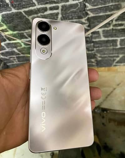 vivo y04
