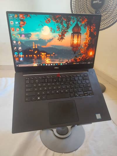 Dell Precision 5540 - 4K Touch Screen, 16GB RAM, 512GB SSD, Intel i5*