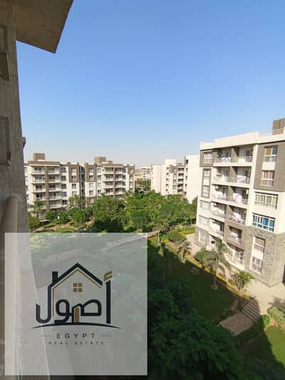 شقه ب مقدم 2 مليون و 950 الف تخصيص شرطه فيو جاردن غرفتين وحمام