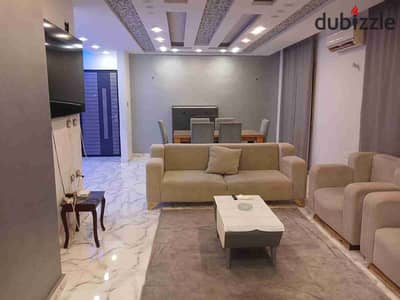 Furnished apartment for rent, Zahra Al-Maadi, Al-Miraj Al-Sufli, hotel finish, consisting of two bedrooms, reception, bathroom, and fully air-conditioned kitchen, Wi-Fi, natural gas