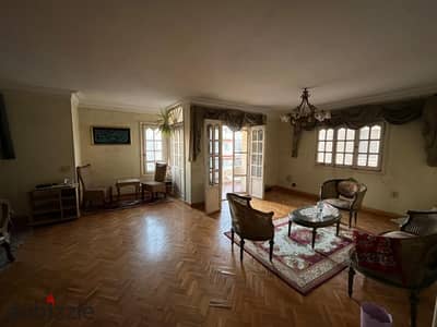 For daily rent, a furnished apartment in Maadi by the Nile consisting of three bedrooms, a reception area, 2 bathrooms, and a fully air-conditioned kitchen with Wi-Fi and natural gas, for families and committed youth only.