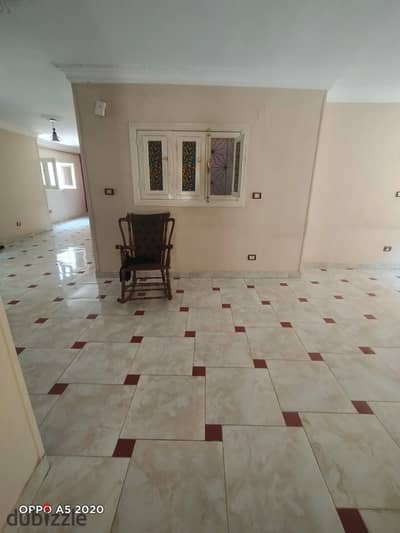 For rent, administrative and residential, empty apartment in New Maadi in front of Gabco Company and the Petroleum Authority, with an area of 190 sqm consisting of four rooms and a large reception and 2 bathrooms, second floor, distinguished and upscale location